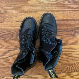 Mens Dr.Martens Jadon black platform boots size 10.5